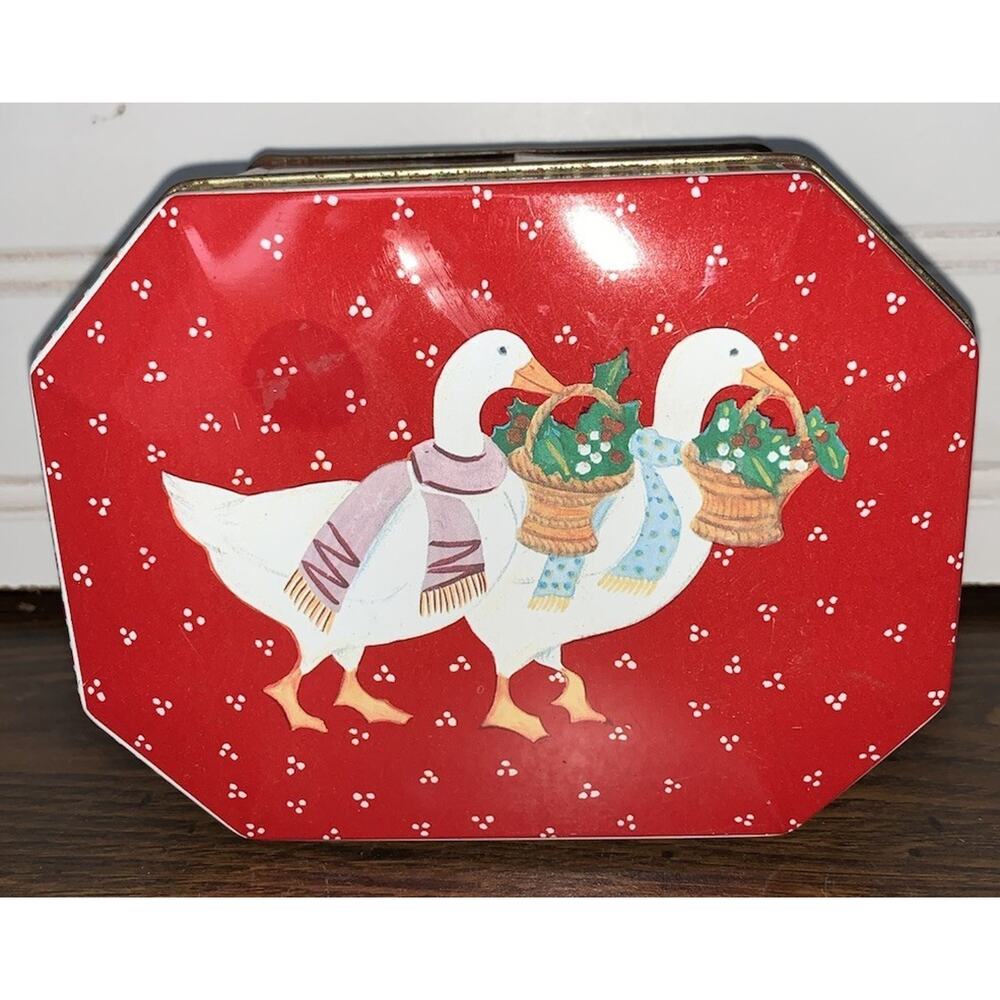 Geese Tin Red Green White Christmas Meister Brazilian‎ 5.5” X 2.25”